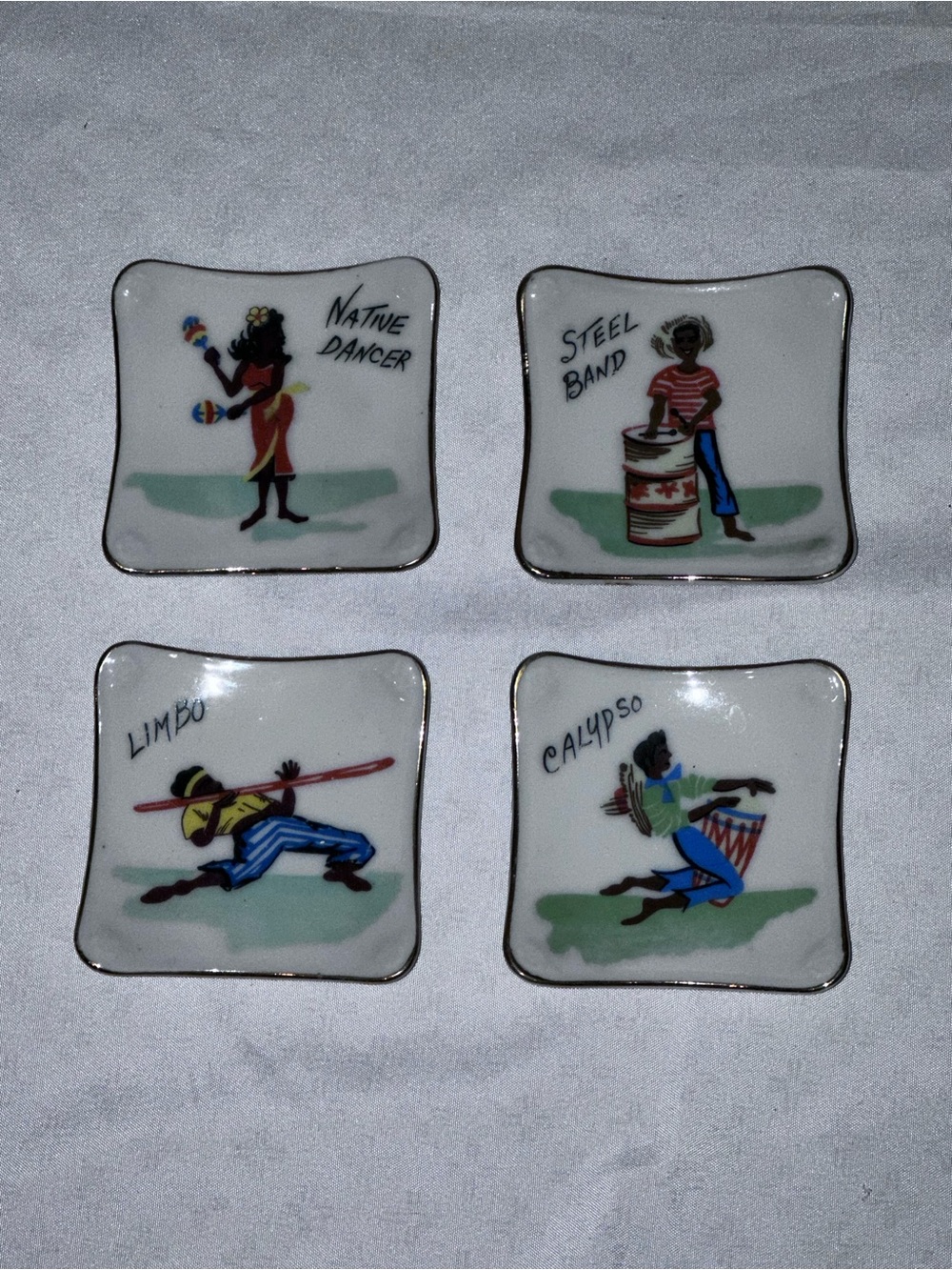 Set of 4 Vintage Tropical Ceramic Trinket Dishes - White with Multicolor Figures